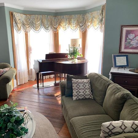 Centennial Inn Bed & Breakfast Conneaut Экстерьер фото