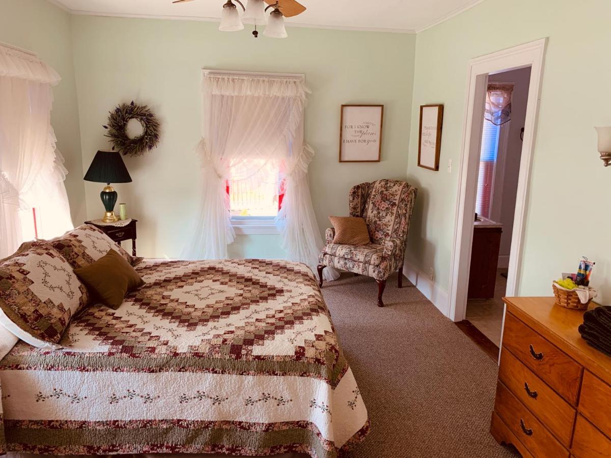 Centennial Inn Bed & Breakfast Conneaut Экстерьер фото