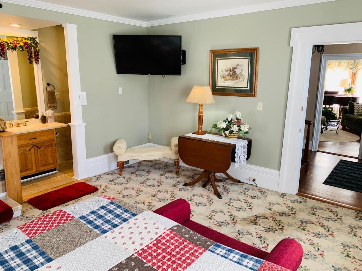 Centennial Inn Bed & Breakfast Conneaut Экстерьер фото